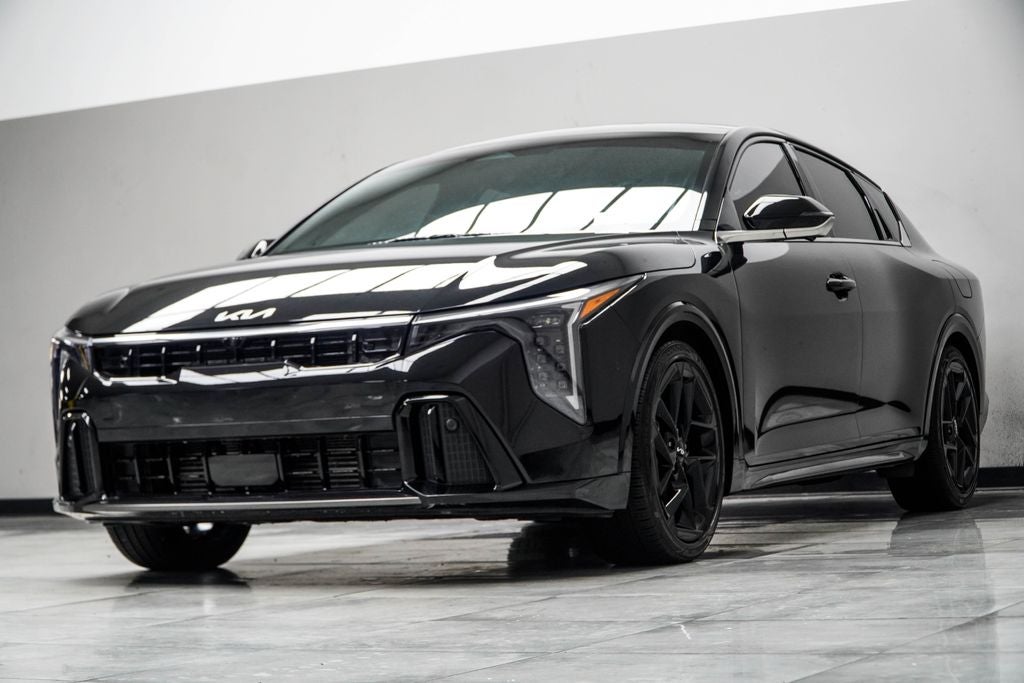 2025 Kia K4 GT-Line Turbo