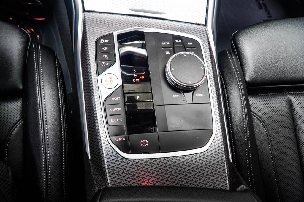 2026 BMW 3 Series 330i