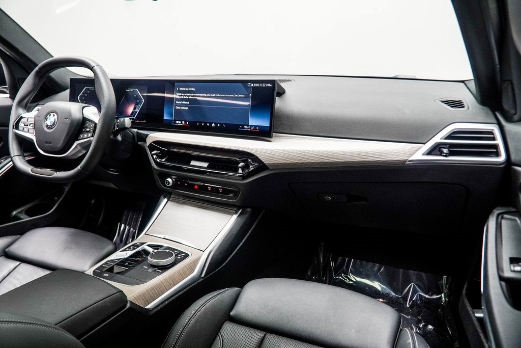 2025 BMW 3 Series 330i