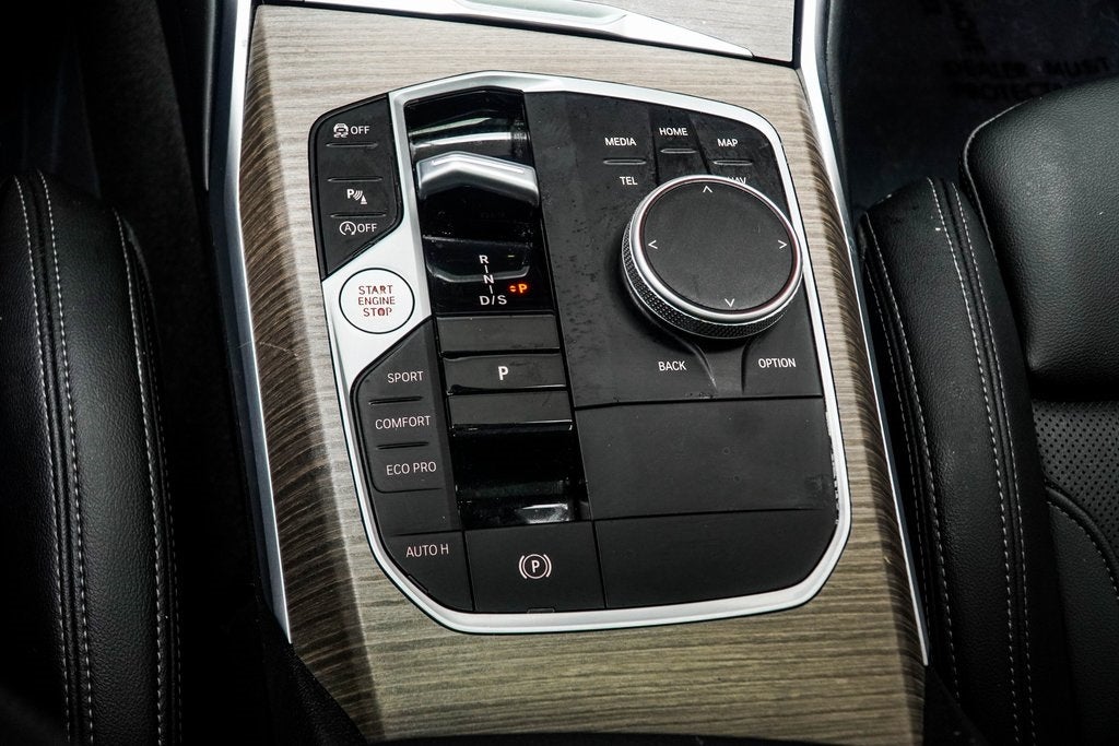 2025 BMW 3 Series 330i