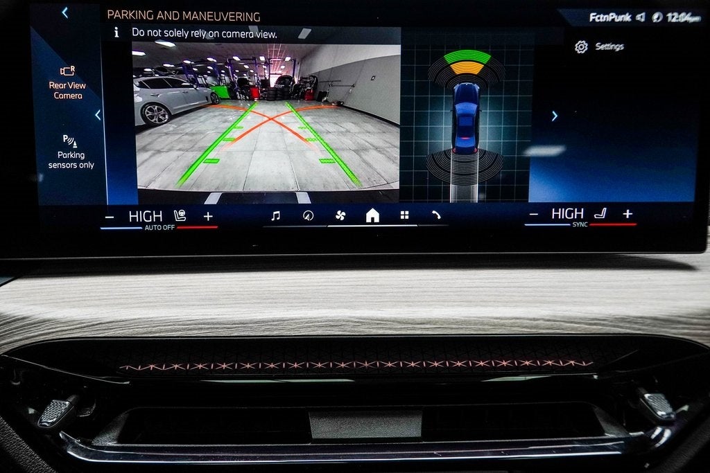 2025 BMW 3 Series 330i