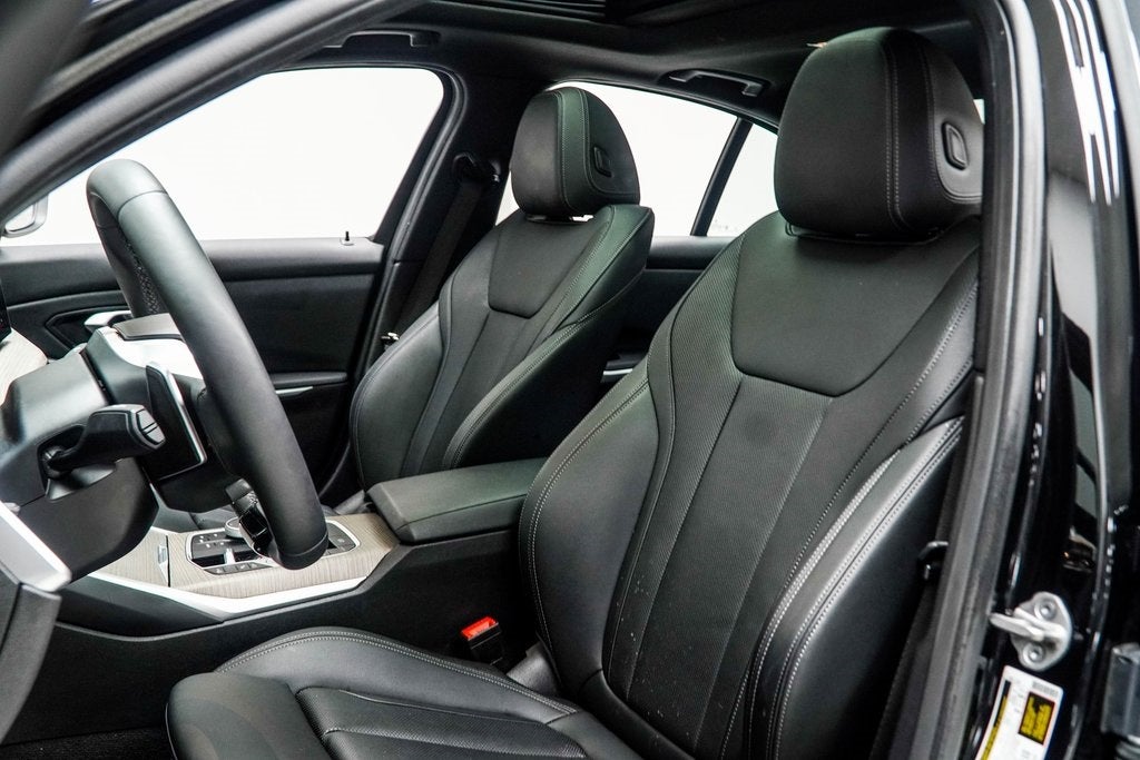 2025 BMW 3 Series 330i