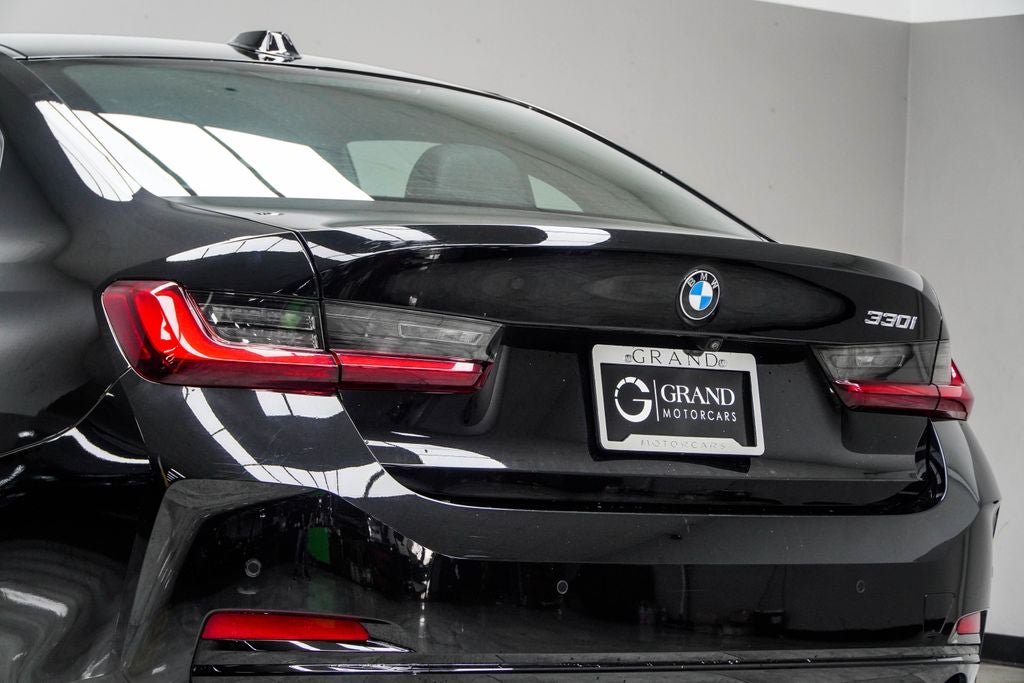 2025 BMW 3 Series 330i