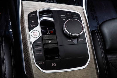 2025 BMW 3 Series 330i