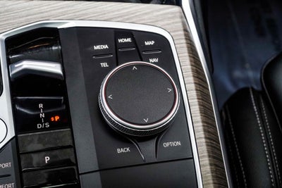 2025 BMW 3 Series 330i
