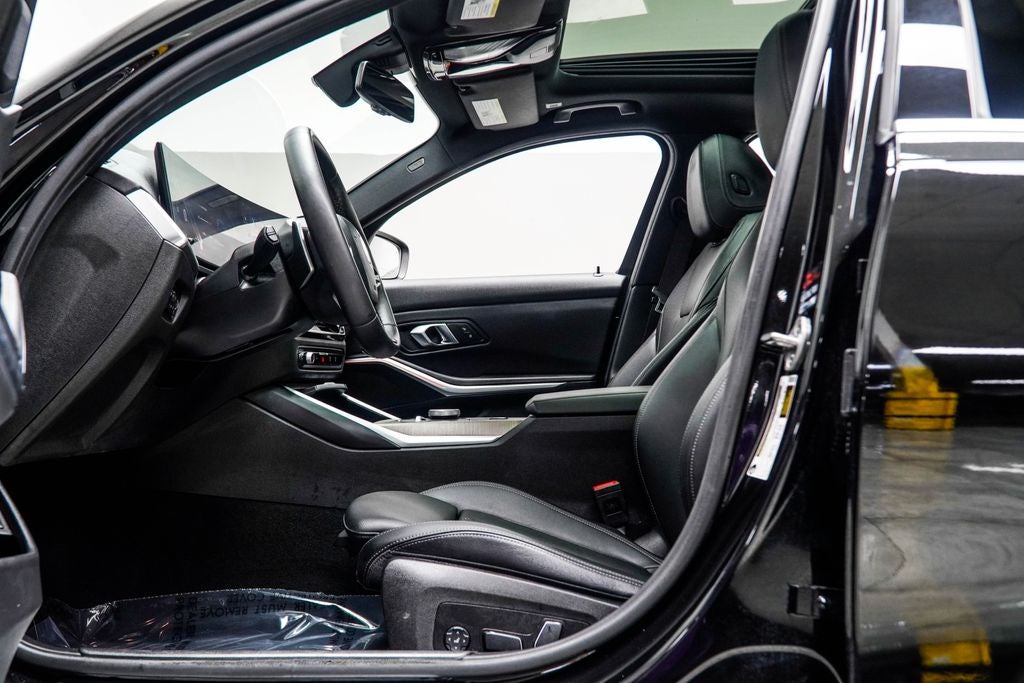 2025 BMW 3 Series 330i