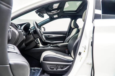 2023 INFINITI QX55 LUXE