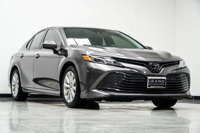 2020 Toyota Camry LE