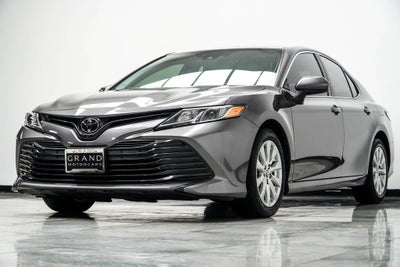 2020 Toyota Camry LE