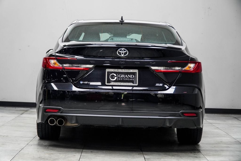 2026 Toyota Camry SE