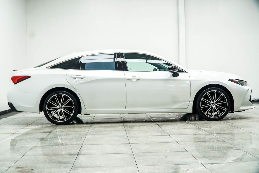 2020 Toyota Avalon Touring