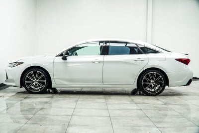 2020 Toyota Avalon Touring