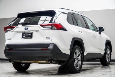 2024 Toyota RAV4 Hybrid XLE