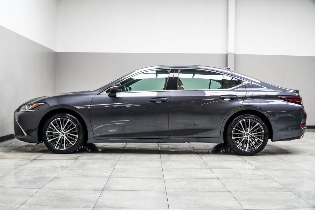 2025 Lexus ES 350