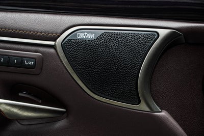 2020 Lexus ES 300h Ultra Luxury