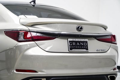 2022 Lexus ES 350 Ultra Luxury