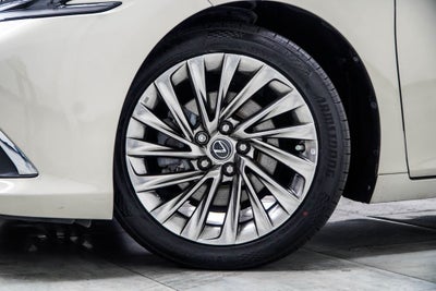 2022 Lexus ES 350 Ultra Luxury