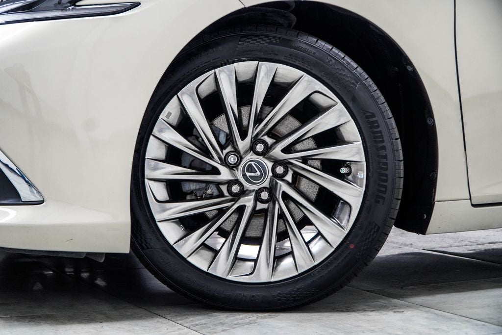 2022 Lexus ES 350 Ultra Luxury