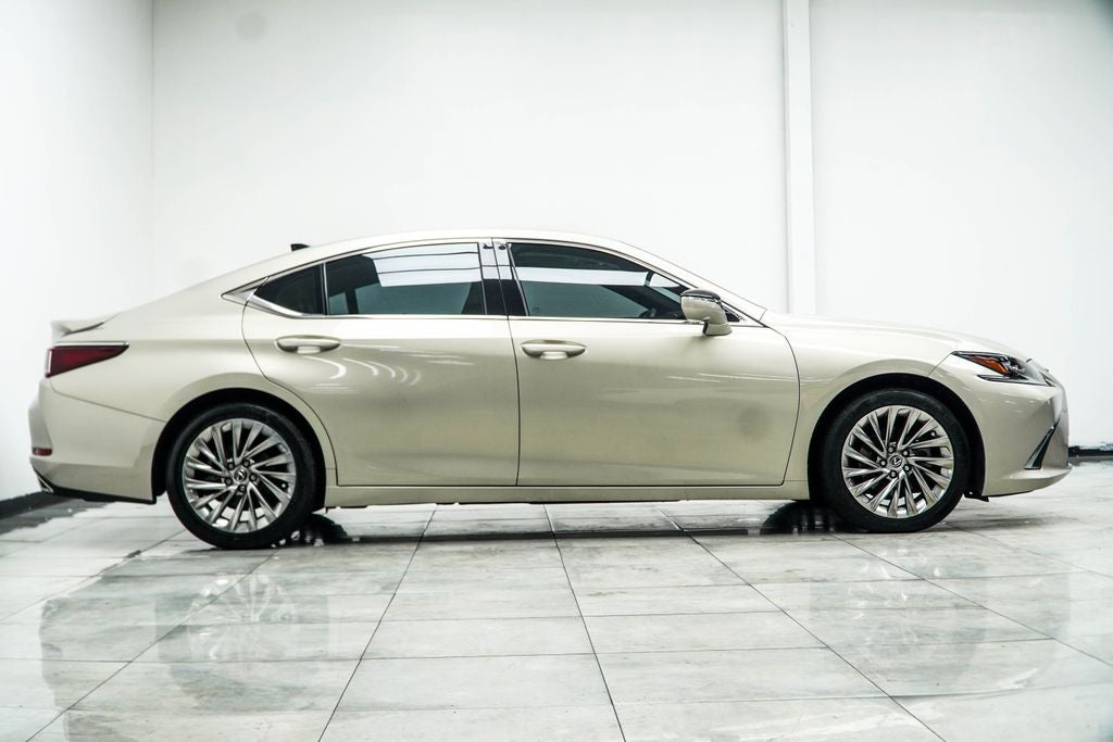 2022 Lexus ES 350 Ultra Luxury