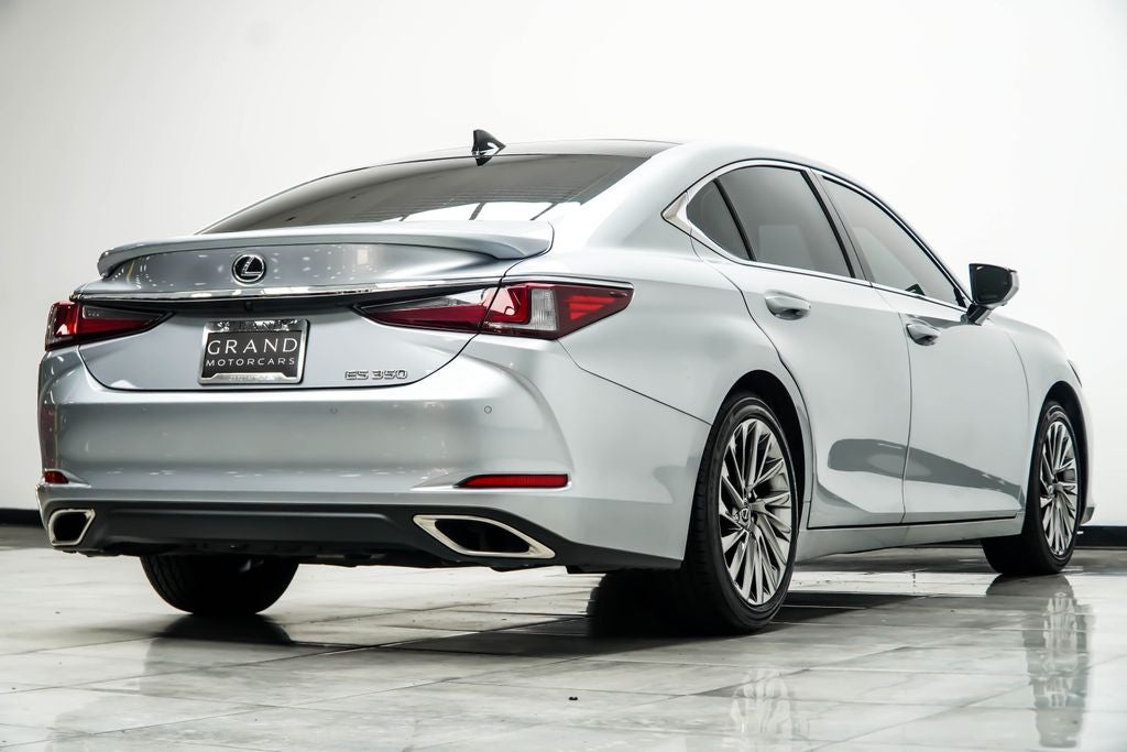 2025 Lexus ES 350 Ultra Luxury