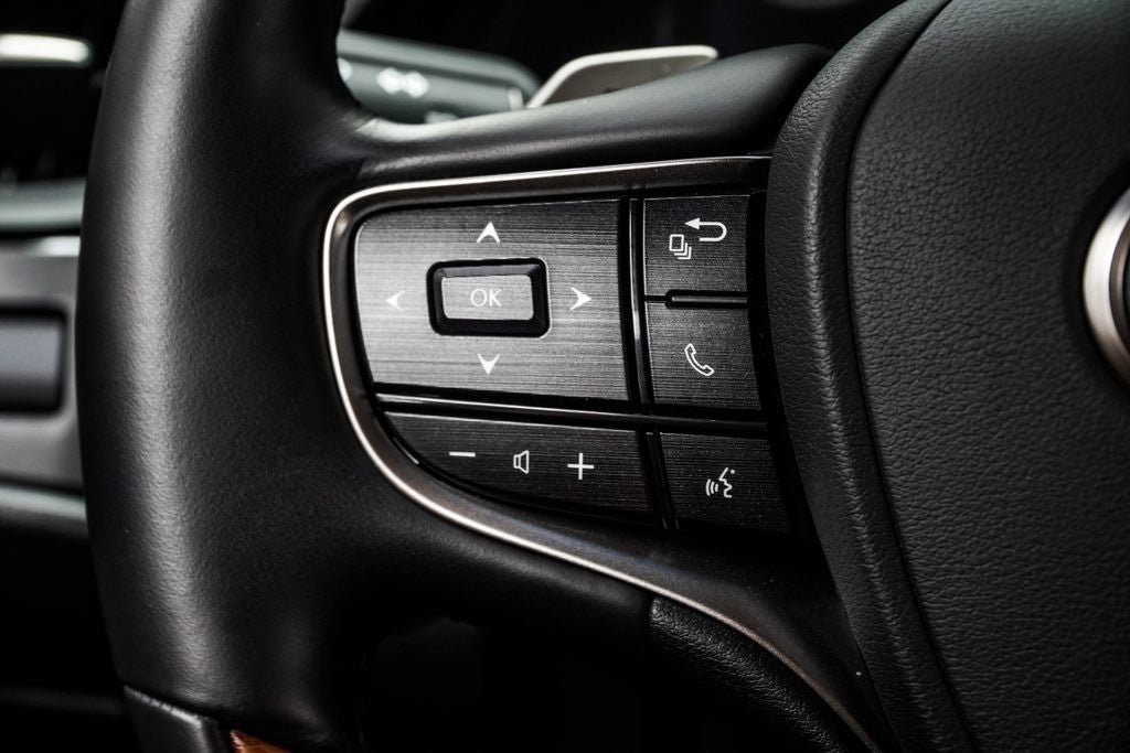 2025 Lexus ES 350 Ultra Luxury