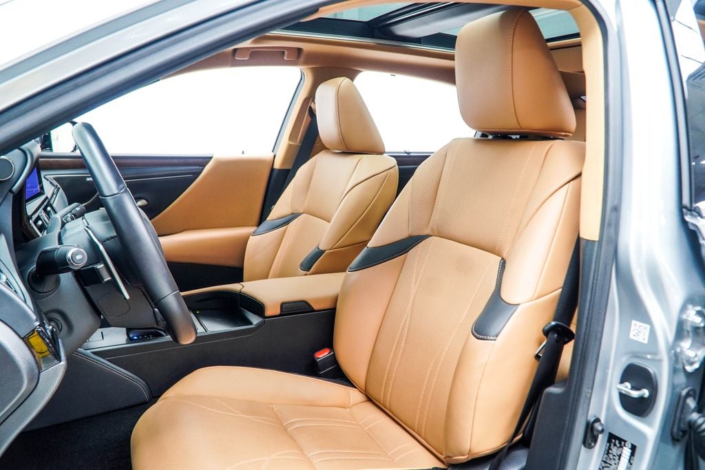 2025 Lexus ES 350 Ultra Luxury