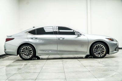 2025 Lexus ES 350 Ultra Luxury