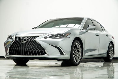 2025 Lexus ES 350 Ultra Luxury