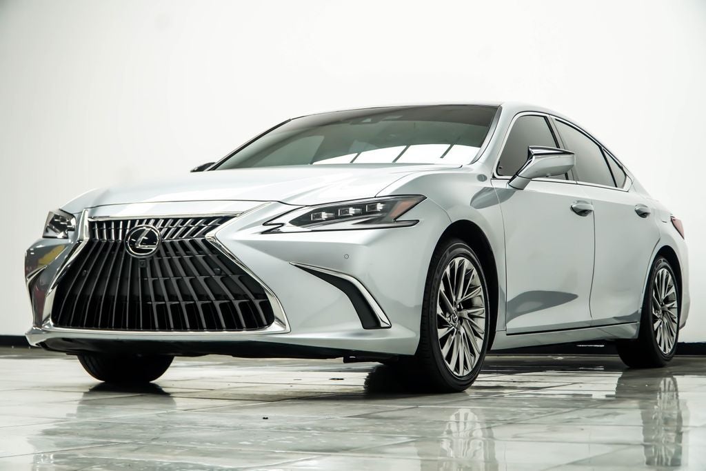 2025 Lexus ES 350 Ultra Luxury