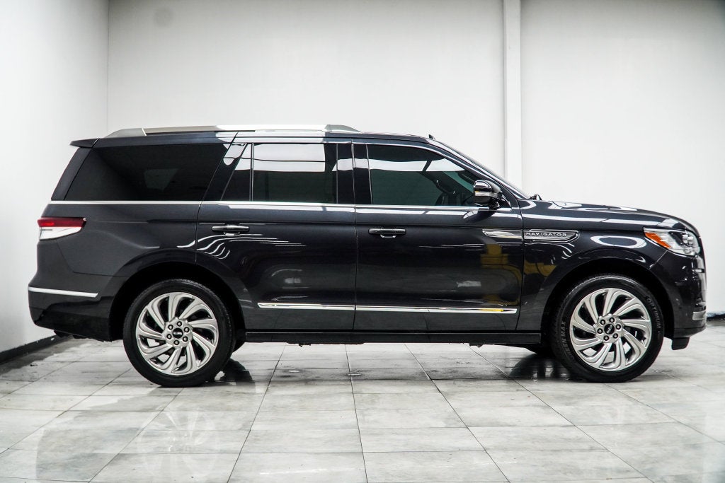 2024 Lincoln Navigator Premiere