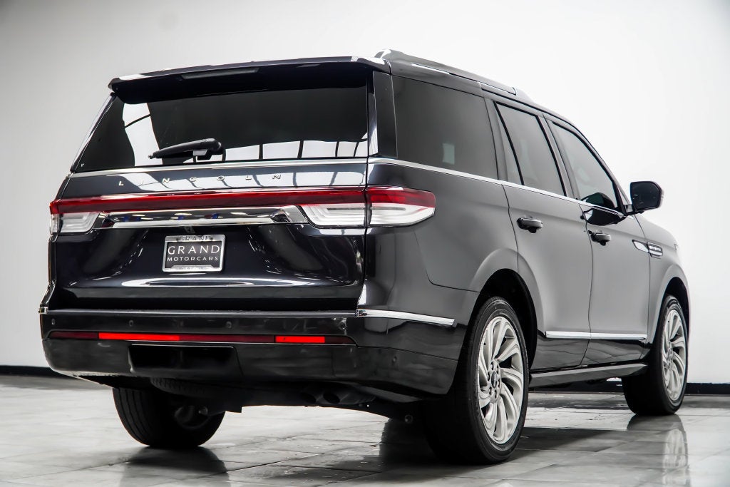 2024 Lincoln Navigator Premiere