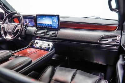 2024 Lincoln Navigator Premiere