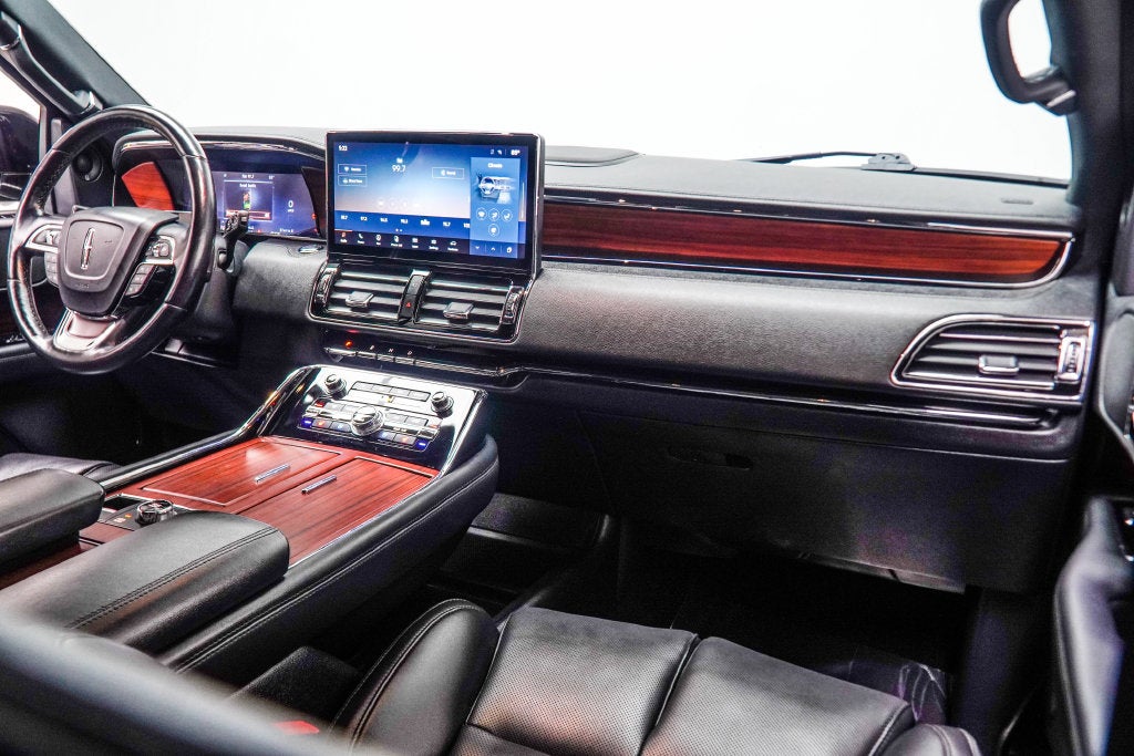 2024 Lincoln Navigator Premiere