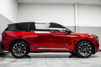 2024 Lincoln Nautilus Reserve