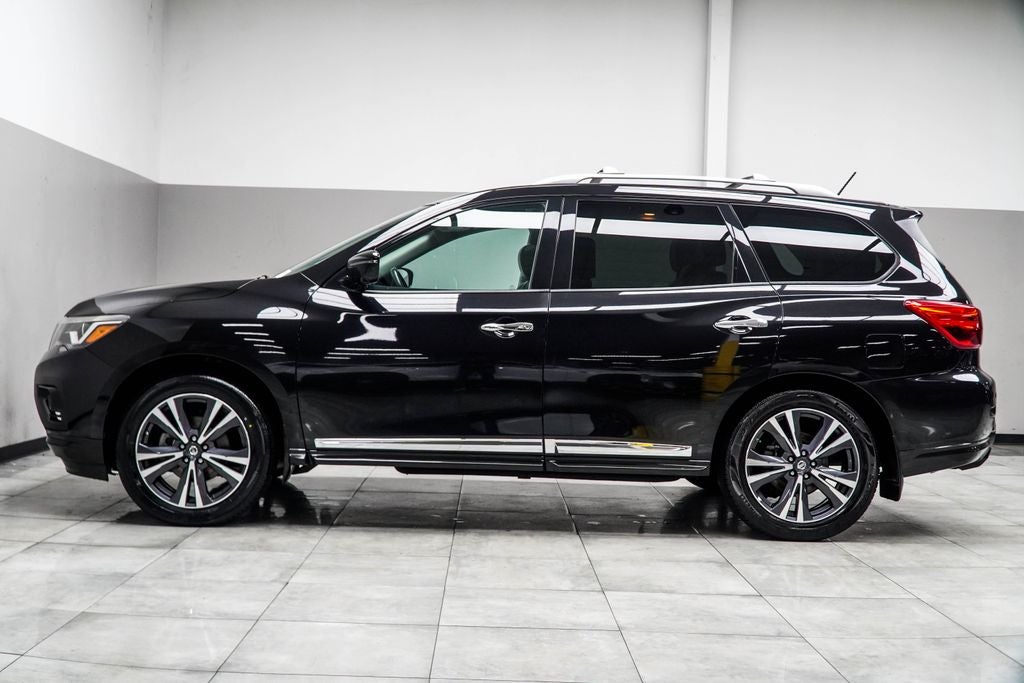 2017 Nissan Pathfinder Platinum