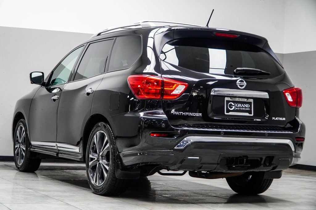 2017 Nissan Pathfinder Platinum