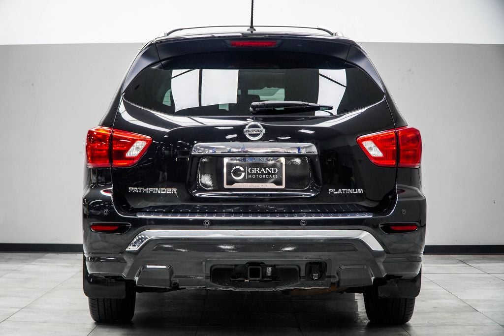 2017 Nissan Pathfinder Platinum