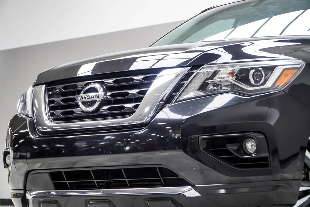 2017 Nissan Pathfinder Platinum