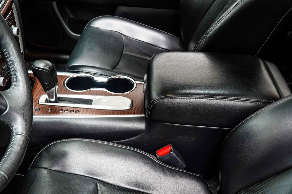 2017 Nissan Pathfinder Platinum