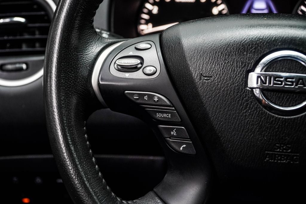 2017 Nissan Pathfinder Platinum