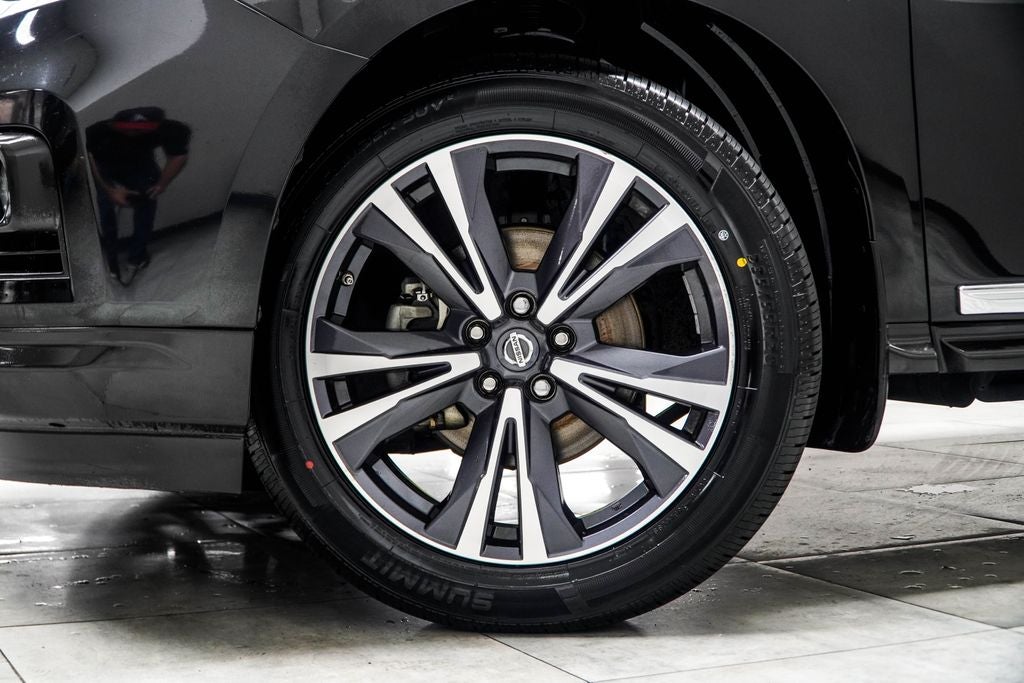 2017 Nissan Pathfinder Platinum