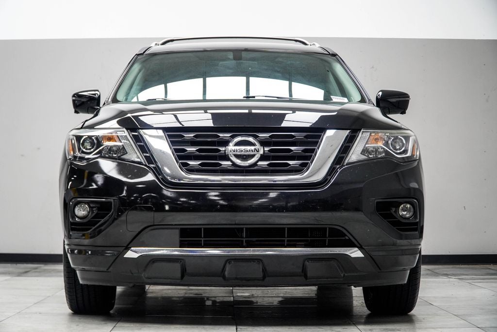 2017 Nissan Pathfinder Platinum