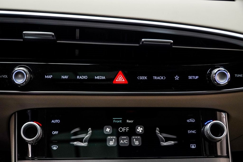 2026 Genesis GV70 2.5T Select