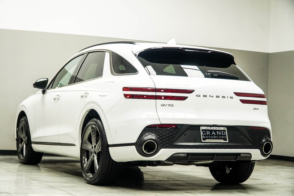 2024 Genesis GV70 2.5T