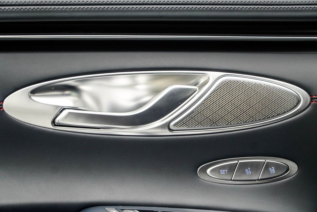 2024 Genesis GV70 2.5T