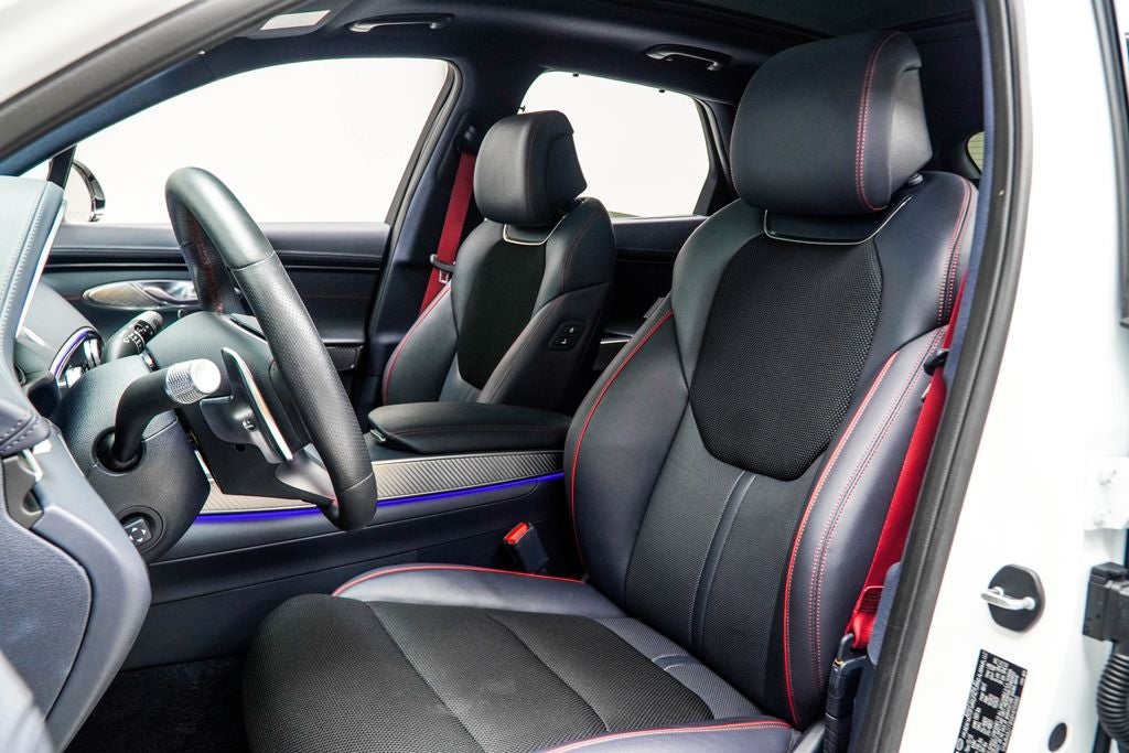 2024 Genesis GV70 2.5T