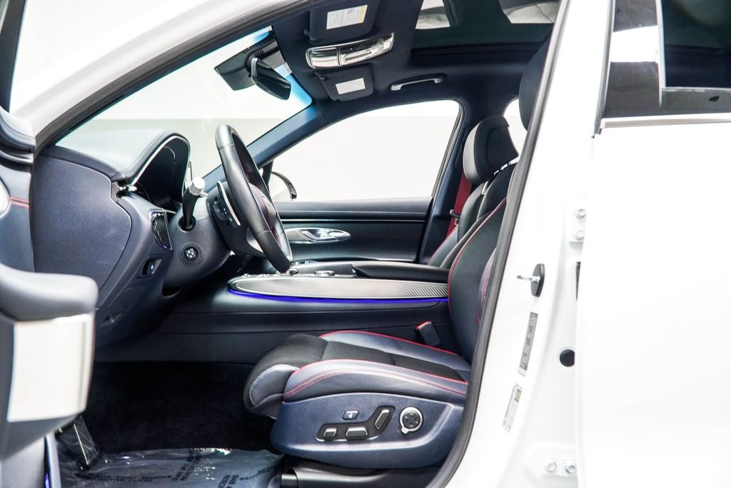 2024 Genesis GV70 2.5T