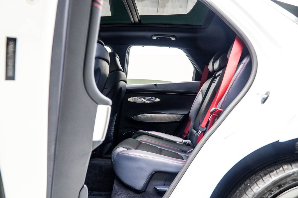 2024 Genesis GV70 2.5T