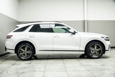 2024 Genesis GV70 2.5T