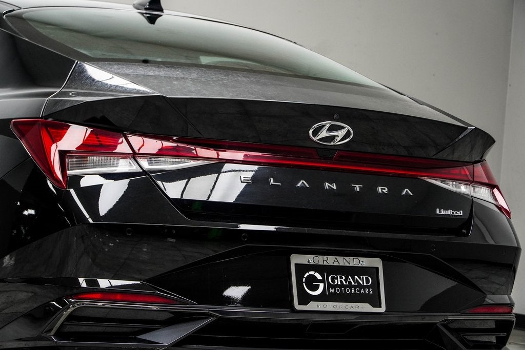 2022 Hyundai Elantra Limited